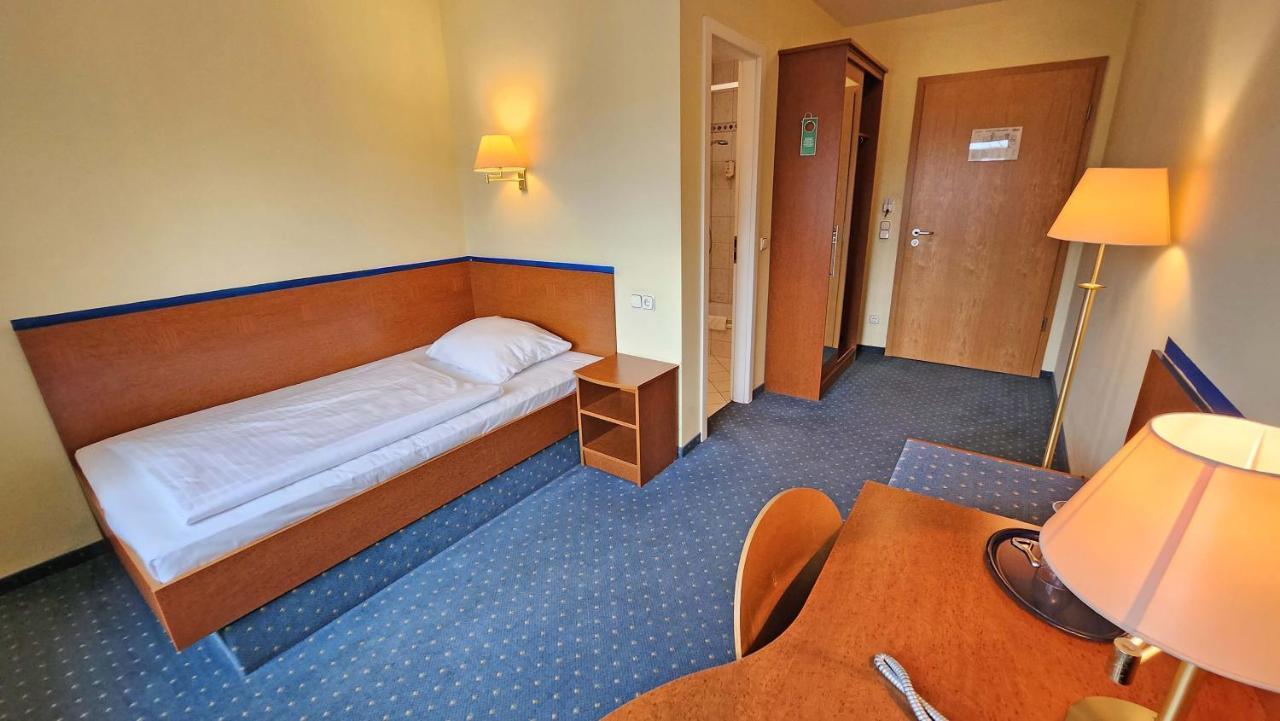 Hotel Amadeus Dresden Neustadt Εξωτερικό φωτογραφία